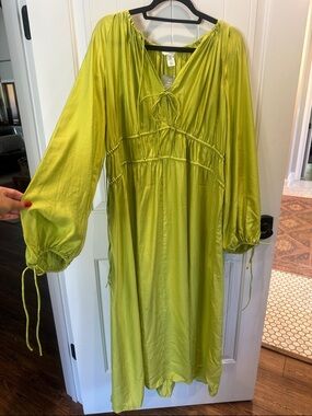 H&M Lime Green Peasant-Style Dress with Balloon Sleeves